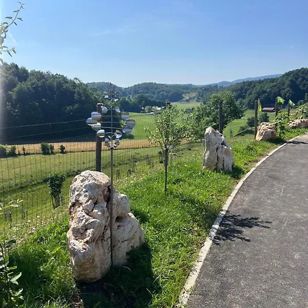 Prista Ranch Cirkulane בית נופש Curnovec