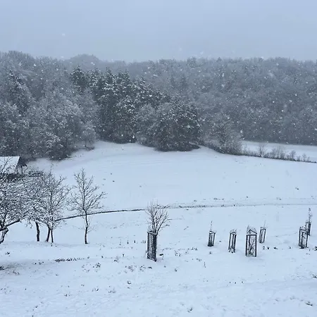 بيت للعطل Prista Ranch Cirkulane *