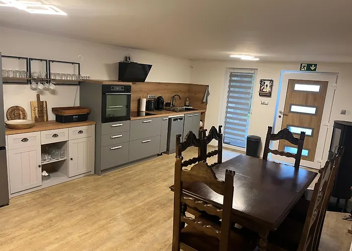 Prista Ranch Cirkulane بيت للعطل Curnovec