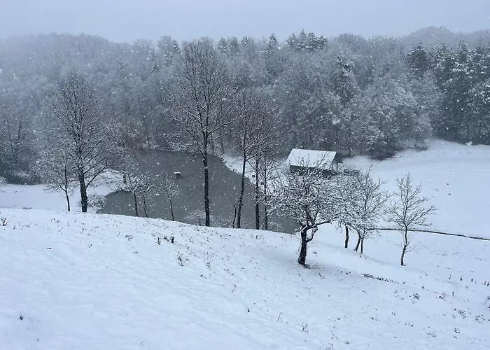 Prista Ranch Cirkulane بيت للعطل Curnovec